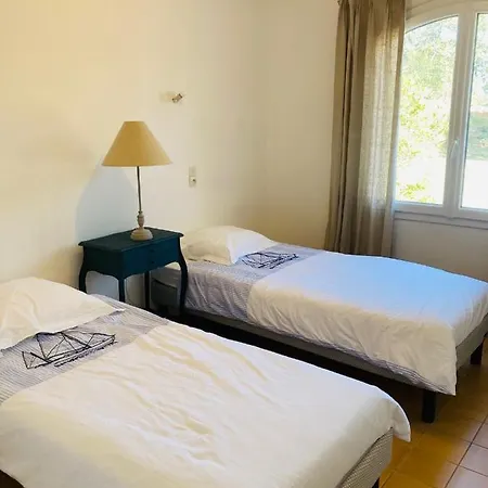 Le Bastidou, Entre Et Montagne Villa